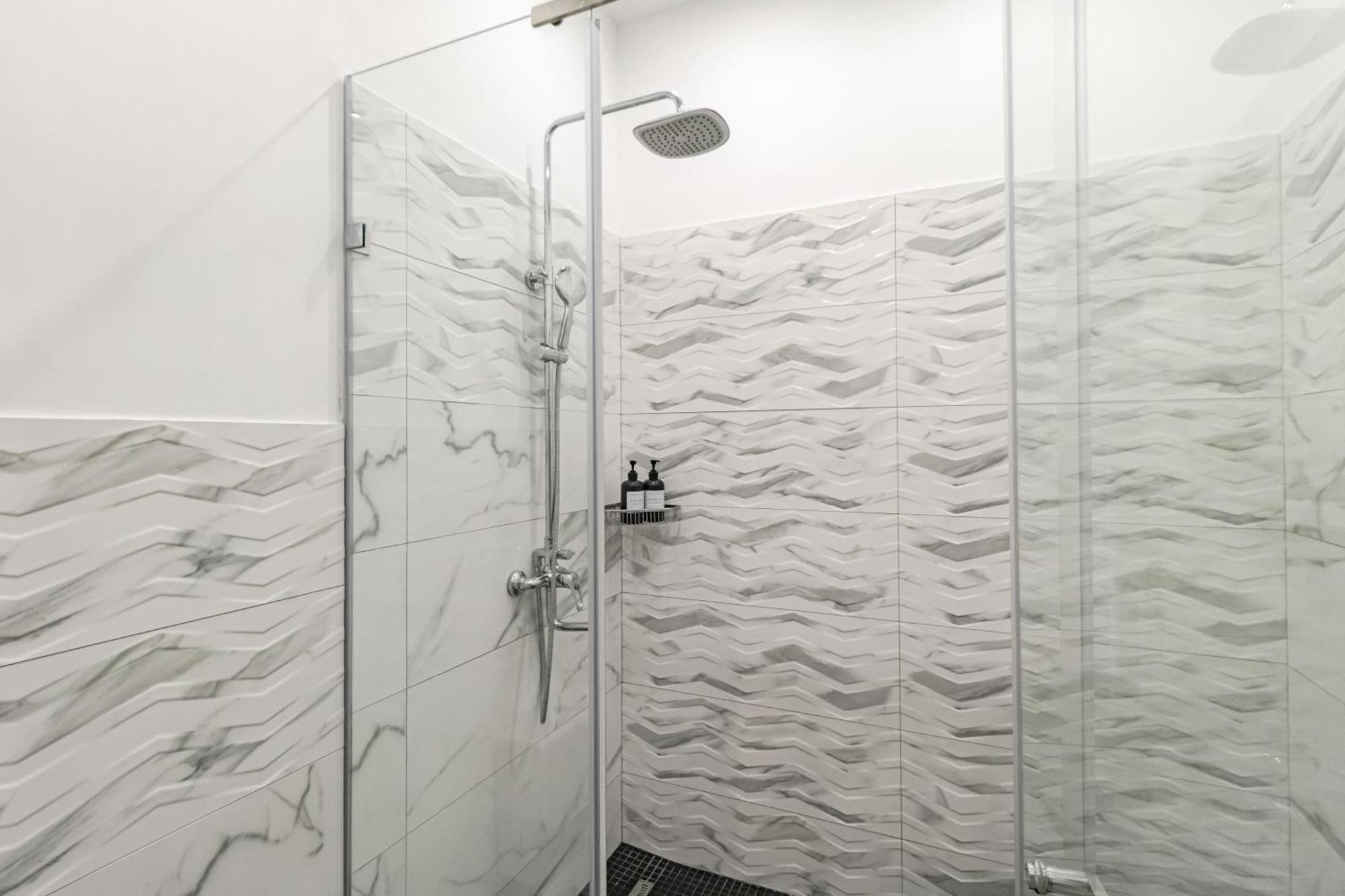 Токио 3 Apartment Астана Екстериор снимка